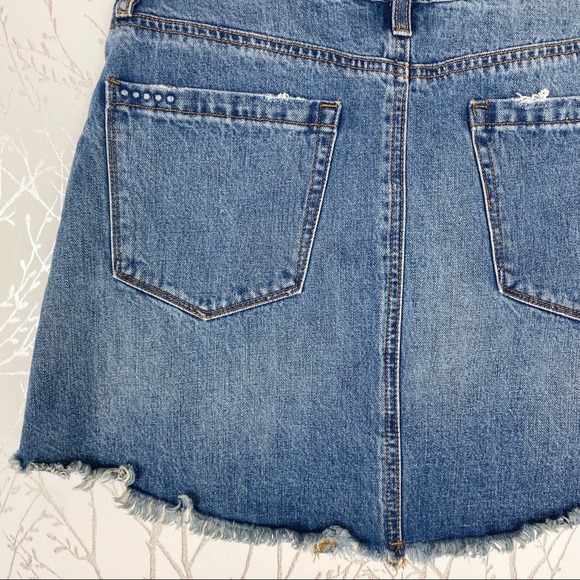 BLANK NYC Distressed Raw Hem Denim Jean Skirt 29 - Picture 7 of 11